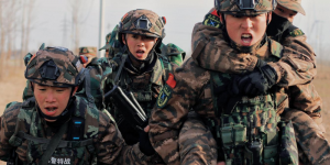 大图直击！武警河南总队展开冬季大练兵